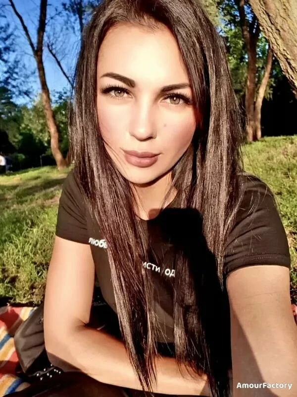 Ekaterina Profile image 4