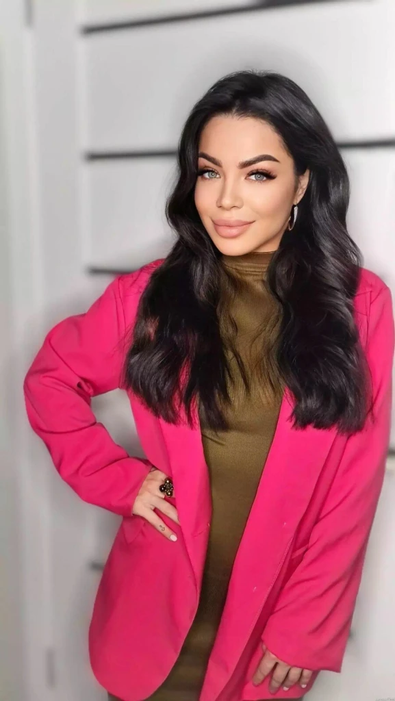 Kristina Profile image 3